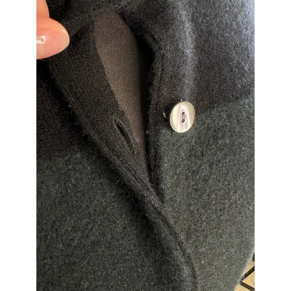 C by Bloomingdale's 100% 2 Ply Cashmere Green Colorblock Long Sleeve Sweater M